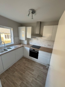Kitchen Fitting Locksbottom